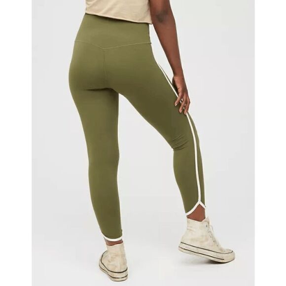 Aerie OFFLINE Real Me Xtra Track Legging Olive Green Granola Groove M Short NWT - Picture 9 of 9